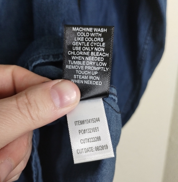 Torrid Taylor Long Sleeve Button Front Shirt Chambray Denim Size 0X - Picture 6 of 6